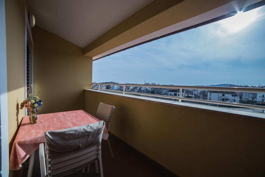 Pansion Valbruna Rovinj Habitación foto