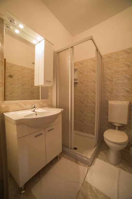 Pansion Valbruna Rovinj Habitación foto