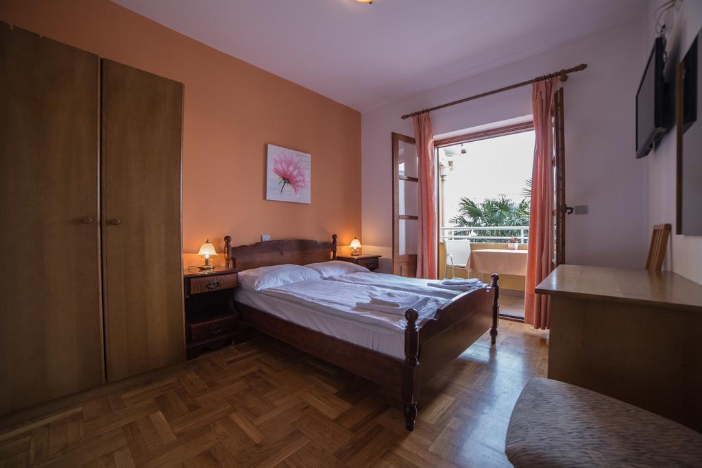Pansion Valbruna Rovinj Habitación foto