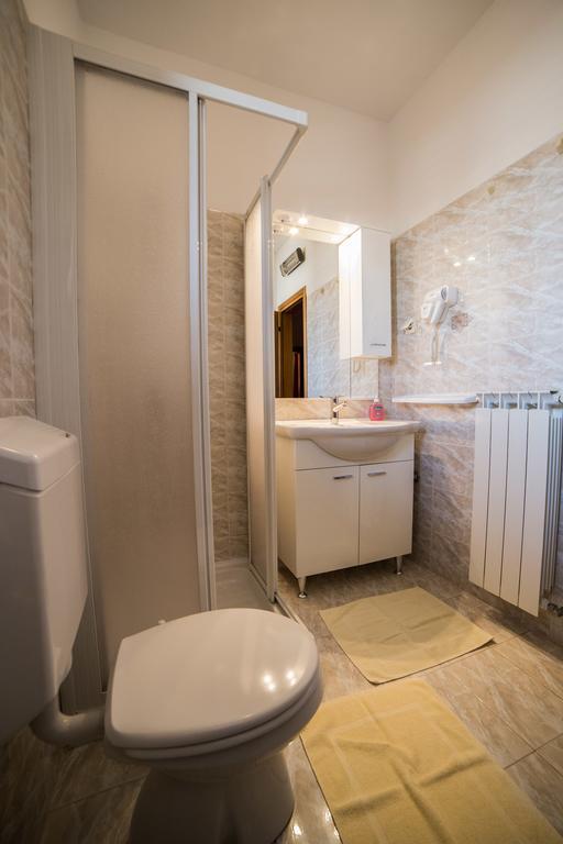 Pansion Valbruna Rovinj Exterior foto