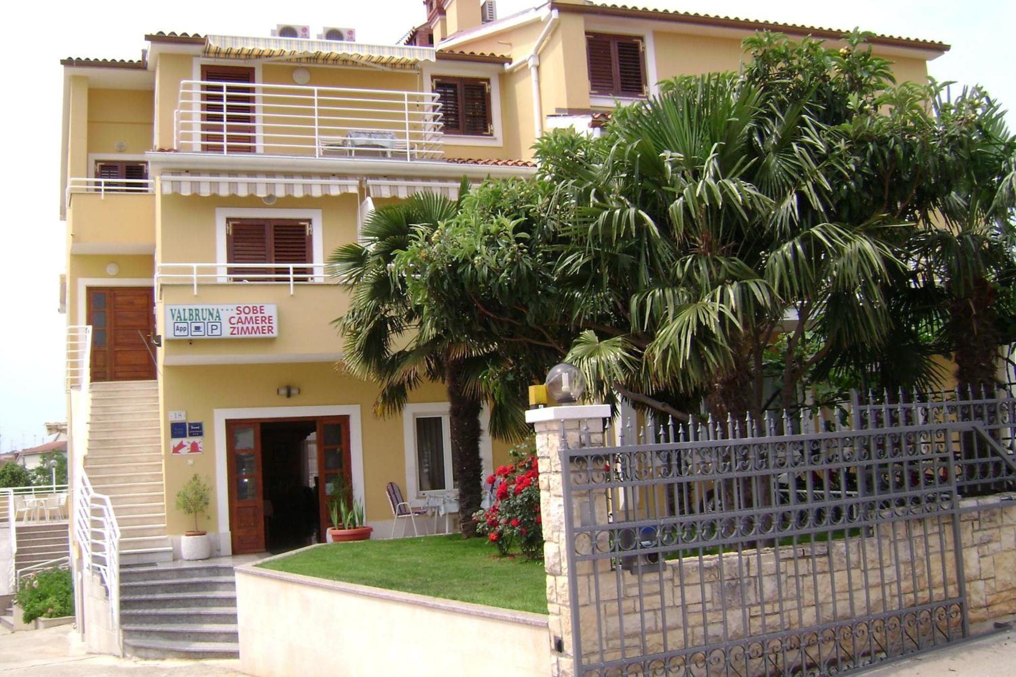 Pansion Valbruna Rovinj Exterior foto
