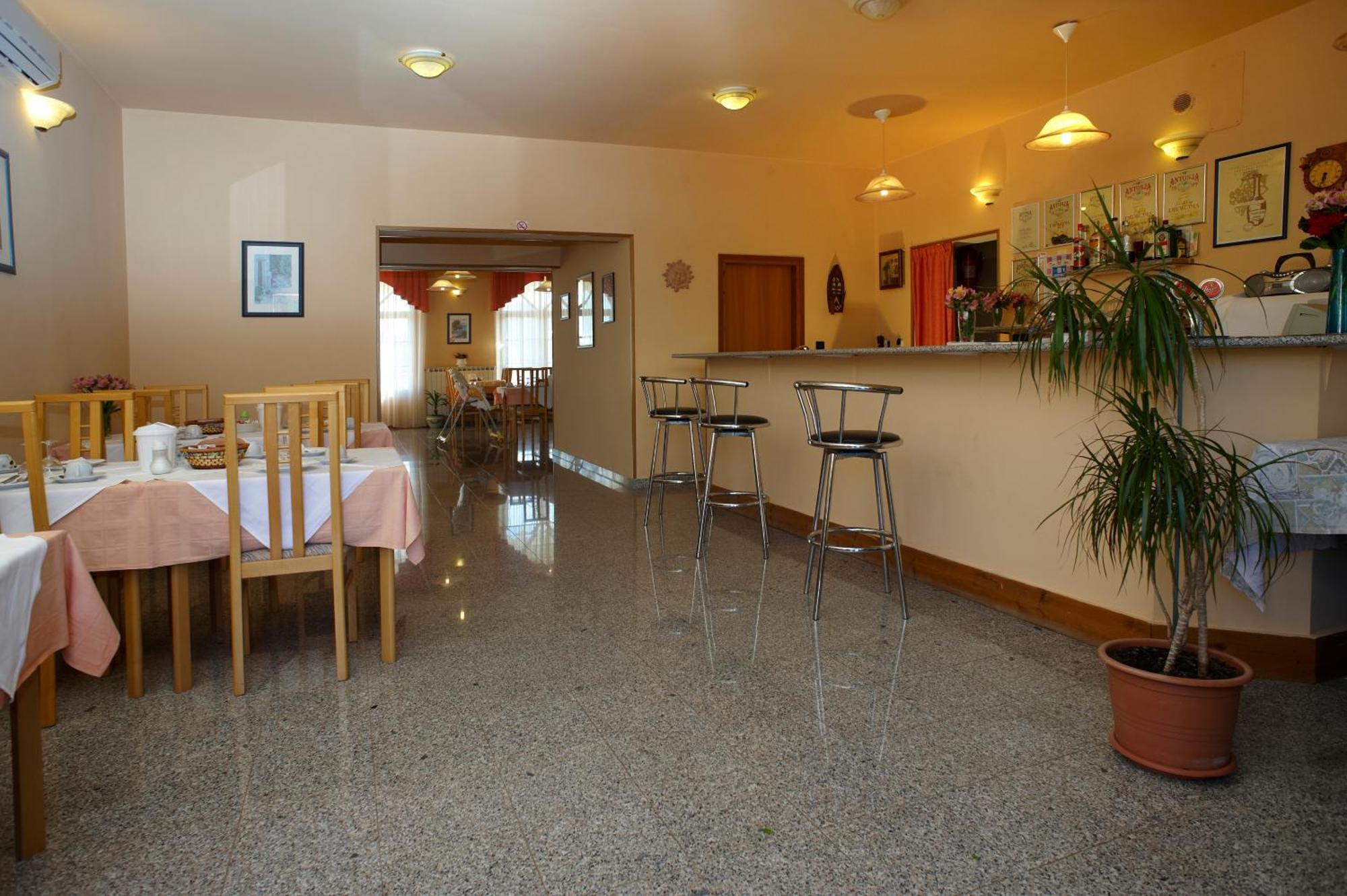 Pansion Valbruna Rovinj Exterior foto