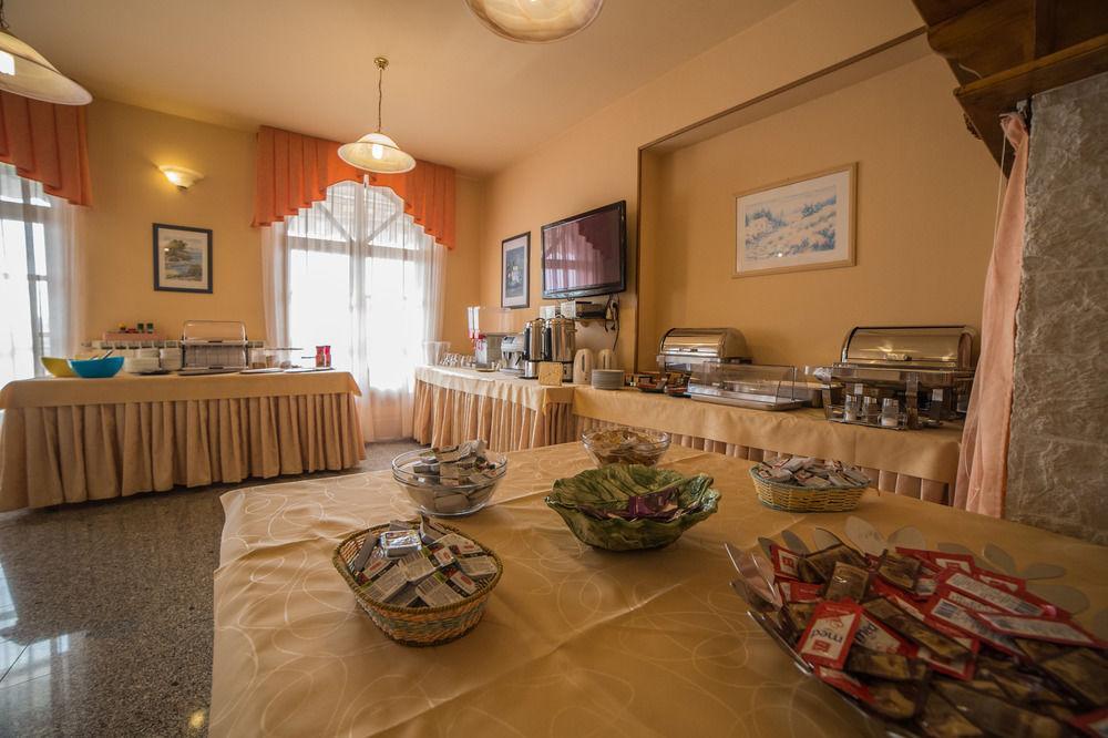 Pansion Valbruna Rovinj Exterior foto