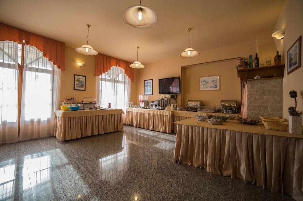 Pansion Valbruna Rovinj Exterior foto
